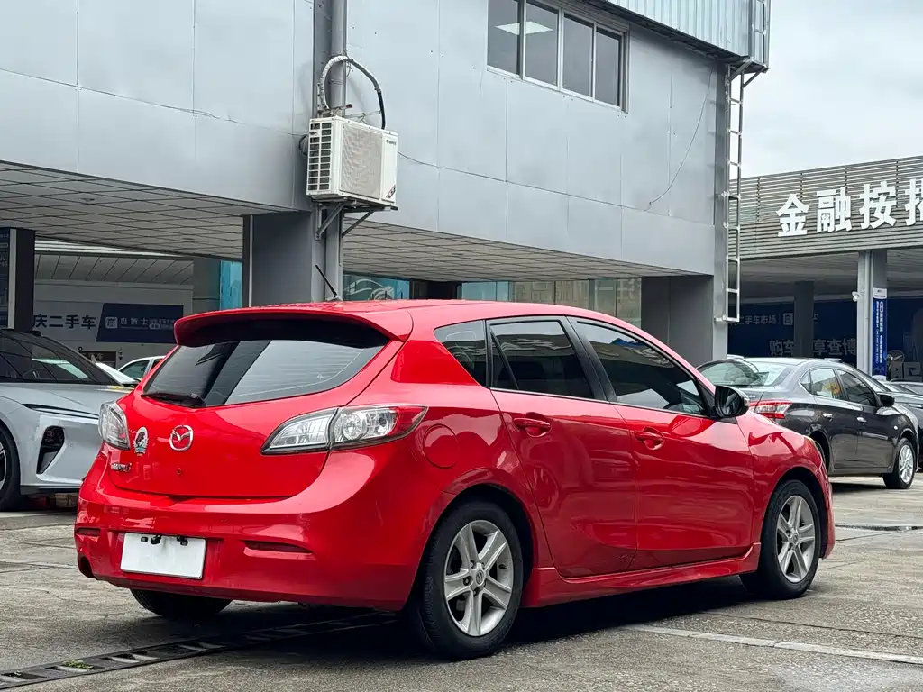 Mazda 3 Xingcheng 2014 — фото 14