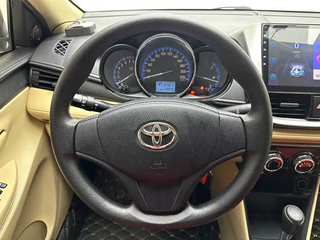 Toyota Vios 2017 — фото 10