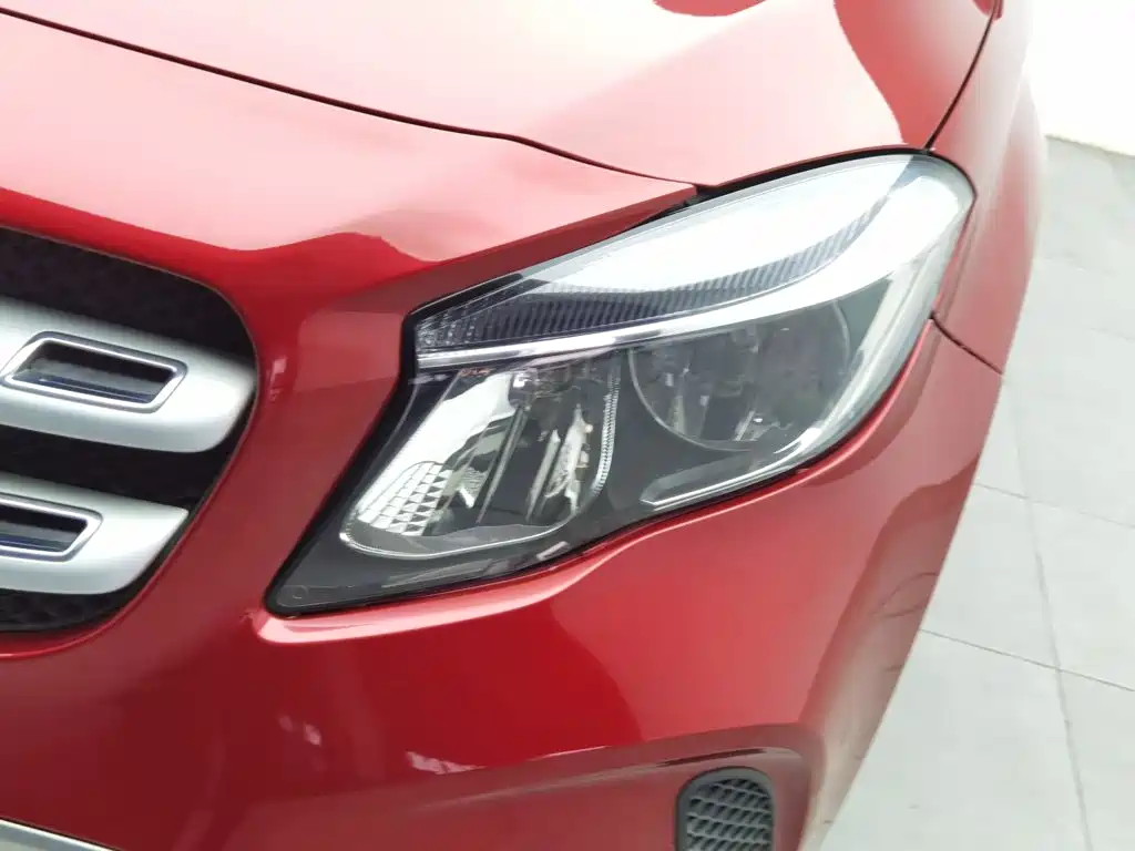 Mercedes-Benz GLA 2018