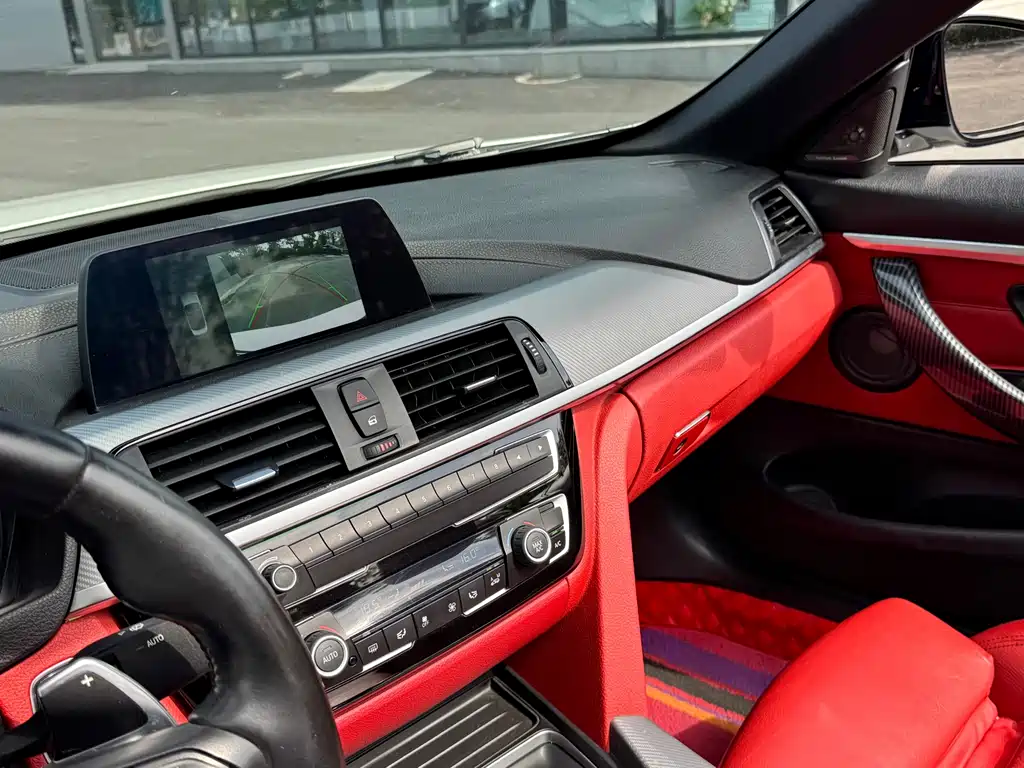 BMW 4 Series 2018 — фото 11