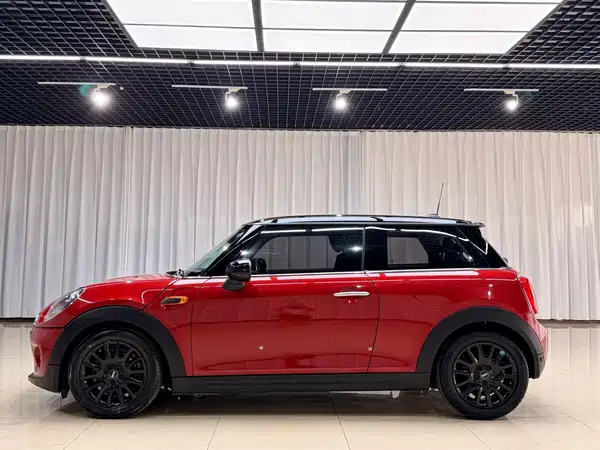 MINI 2016