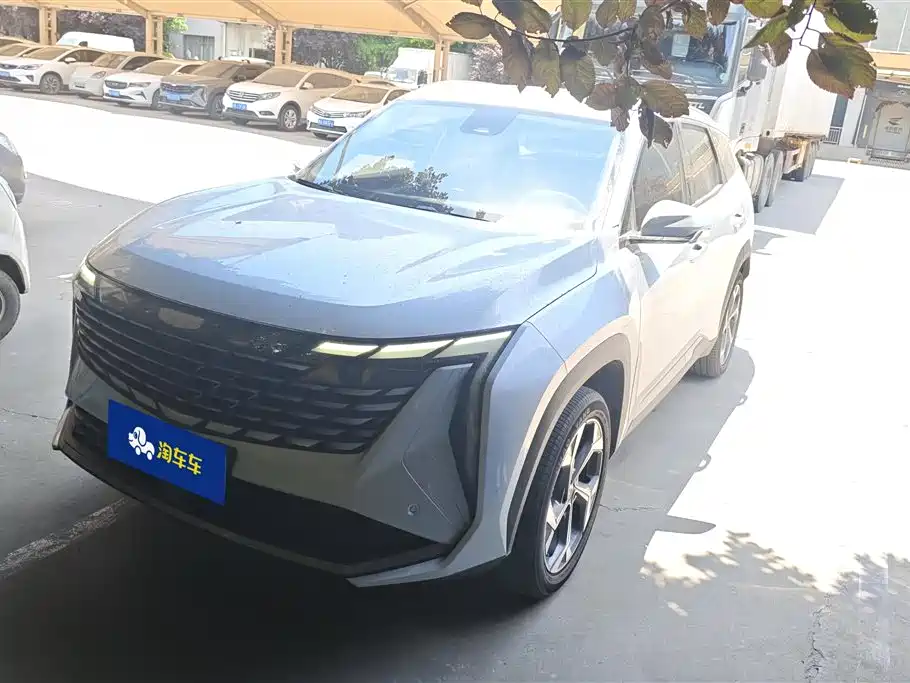 Geely Boyue L 2024