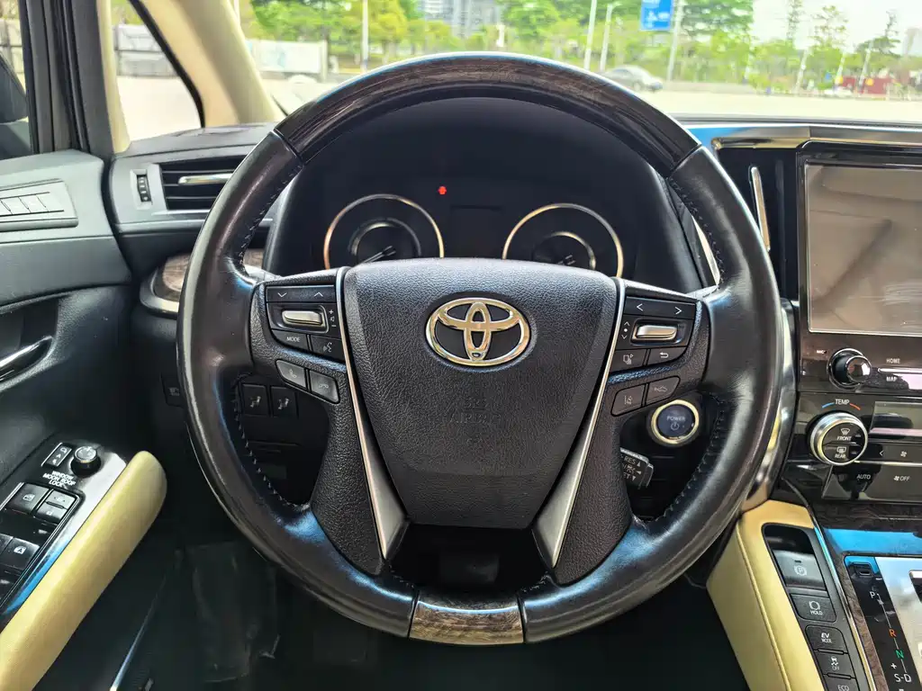 Toyota Wilfa 2020 — фото 10