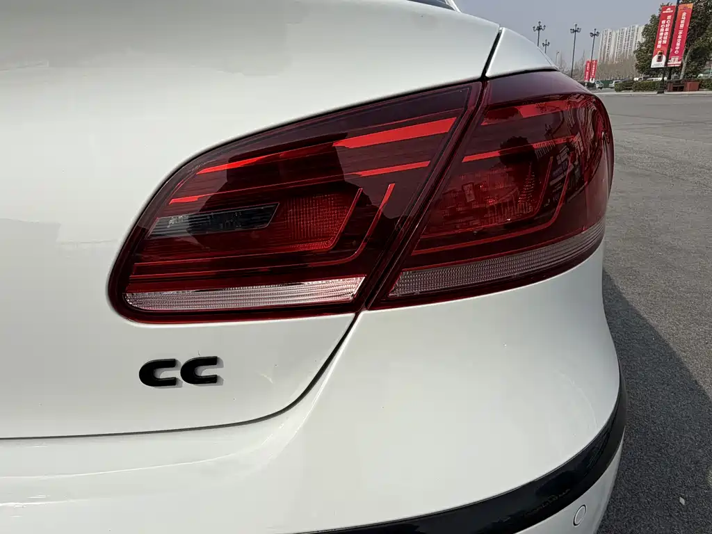 Volkswagen CC 2016 — фото 17