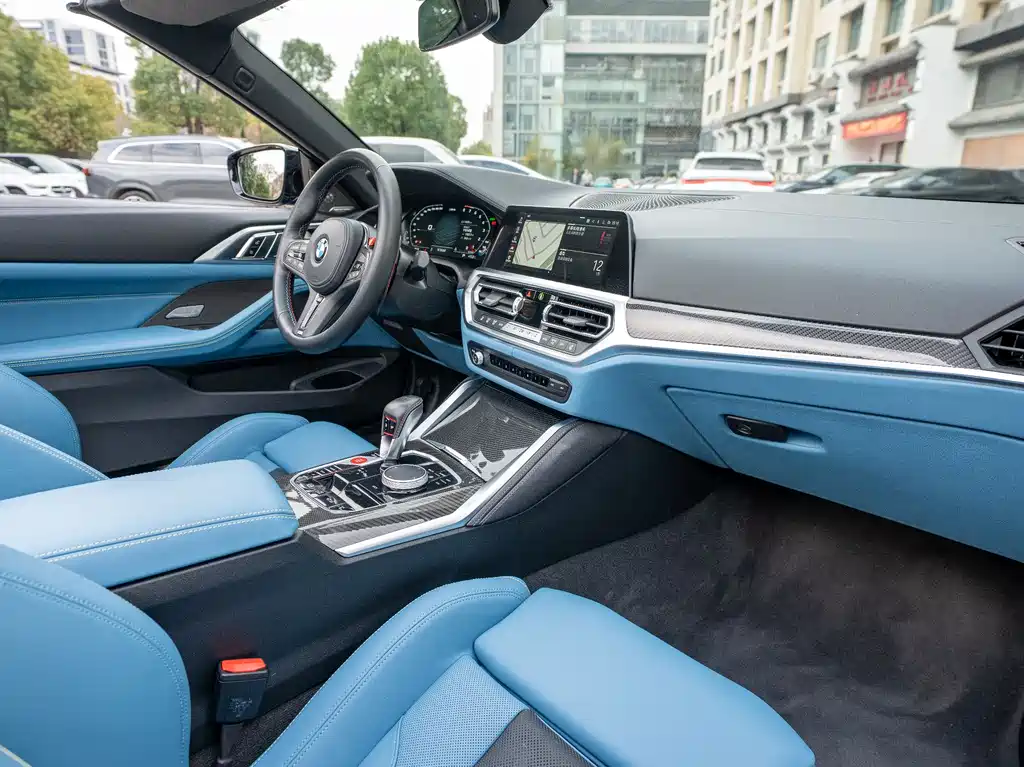 BMW M4 2023 — фото 20