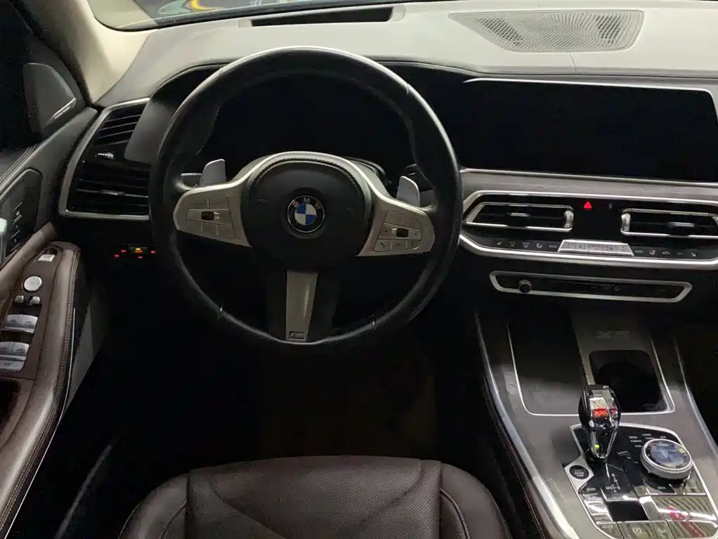 BMW X5 2023 — фото 12