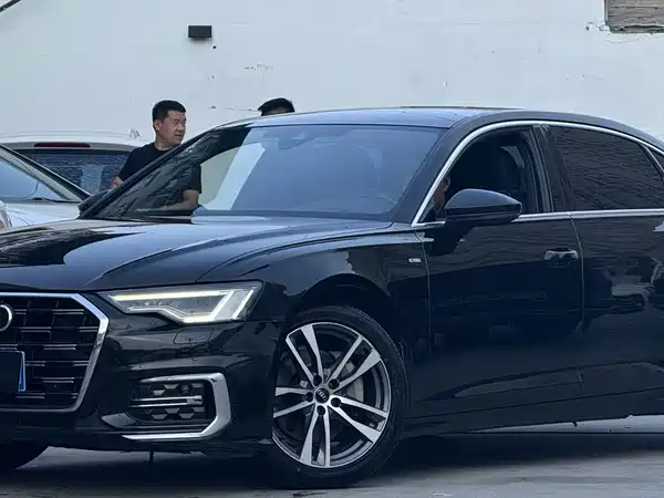 Audi A6L 2023