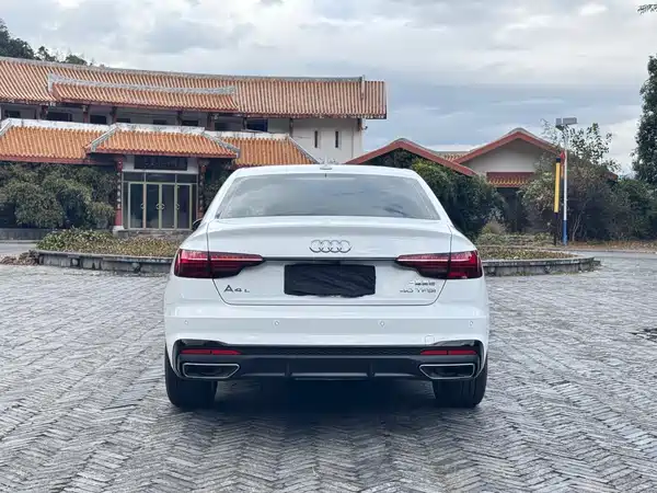 Audi A4L 2024