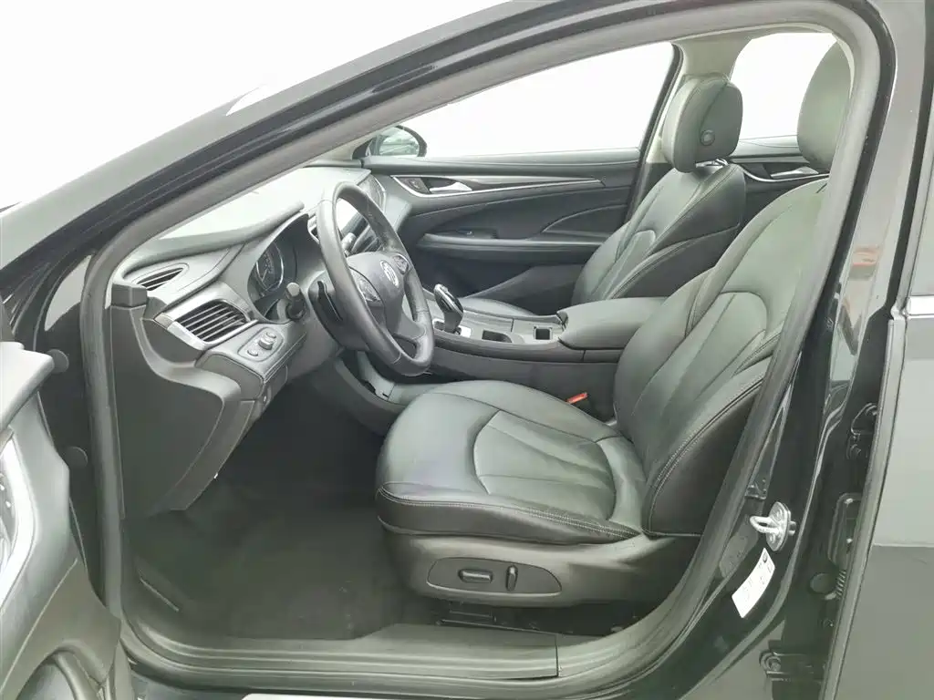 Buick LaCrosse 2020 — фото 10