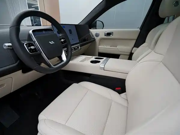 Li Auto L7 2024
