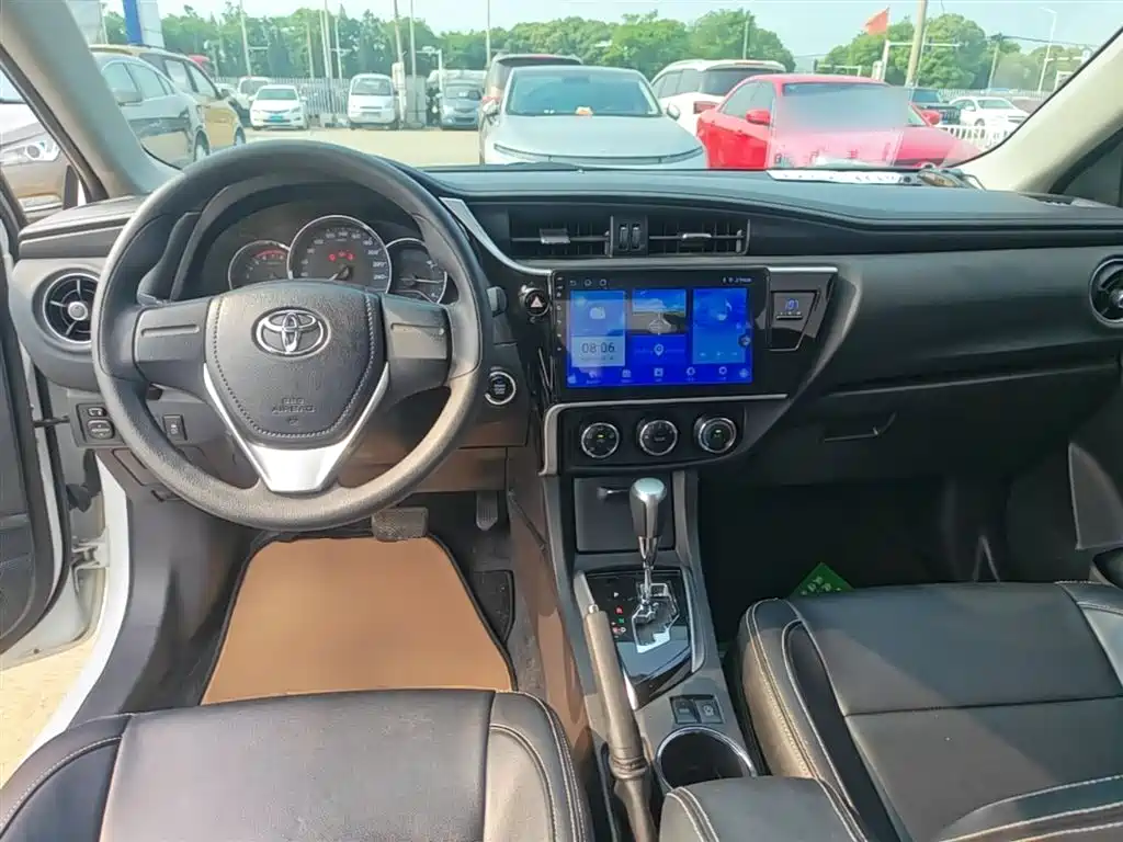 Toyota Corolla 2019 — фото 10