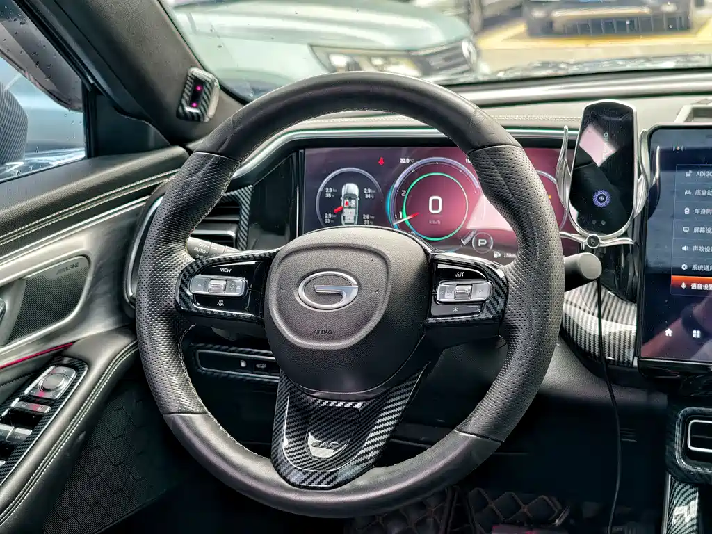 GAC Motor Trumpchi GS8 2023 — фото 26