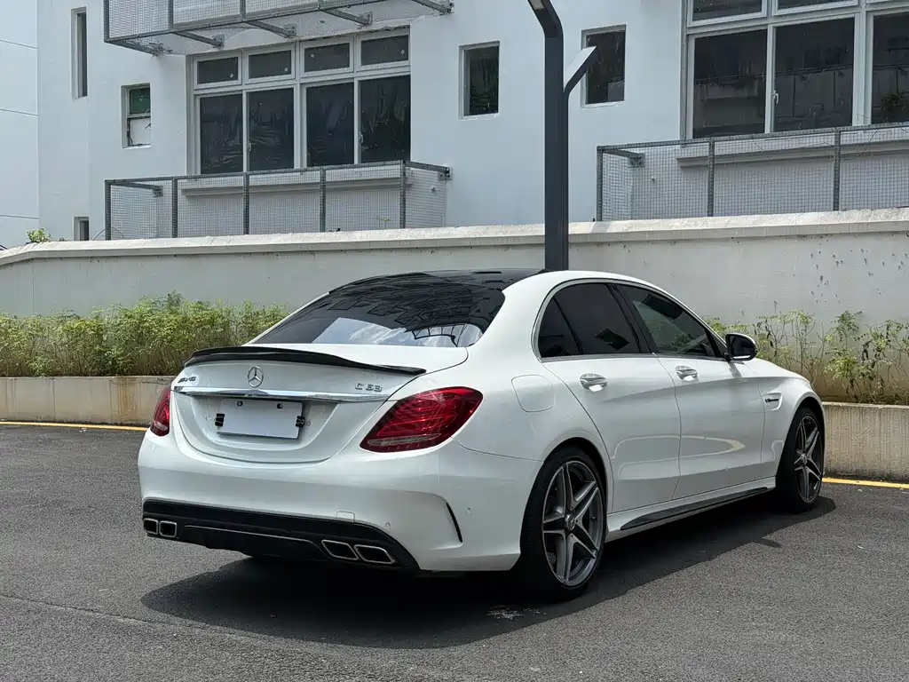 Mercedes-Benz C-Class AMG 2016 — фото 9