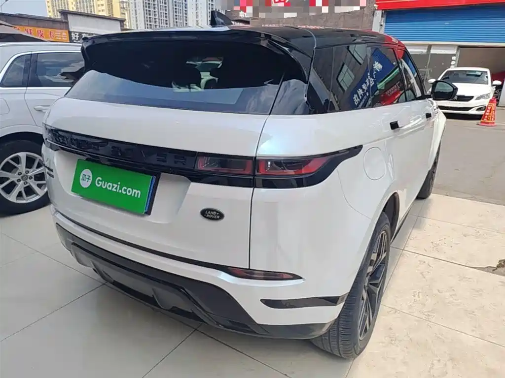 Land Rover Evoque 2021 — фото 7