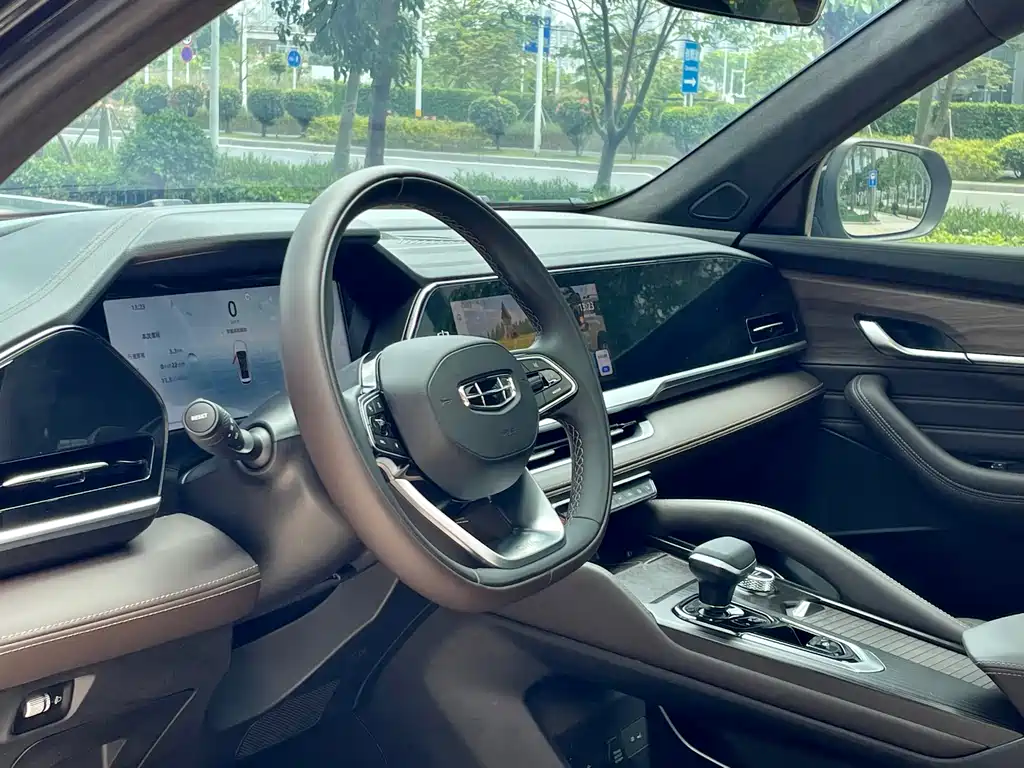 Geely Xingyue L 2025 — фото 10