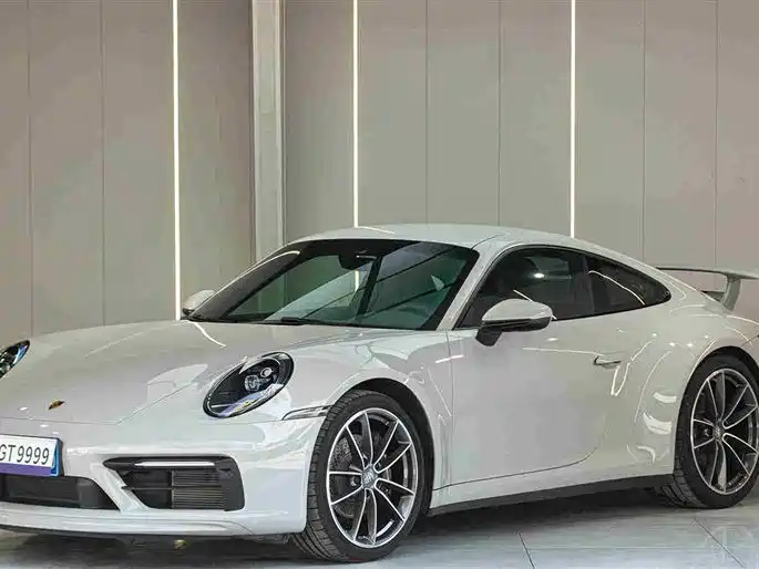Porsche 911 2020