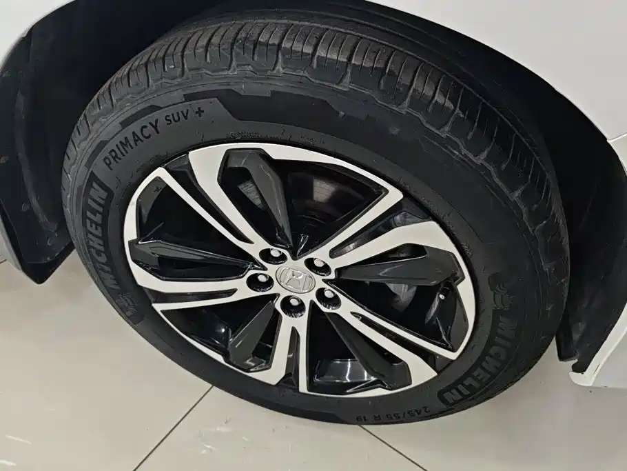 Honda UR-V 2018 — фото 6