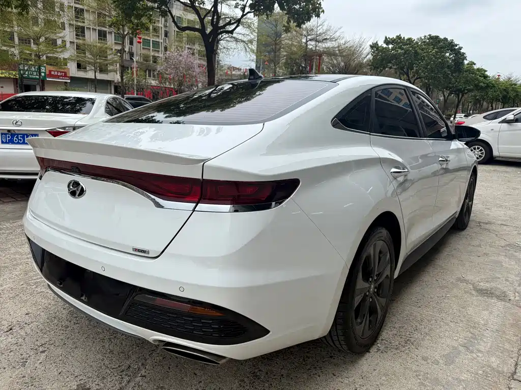 Hyundai Fista 2019 — фото 15