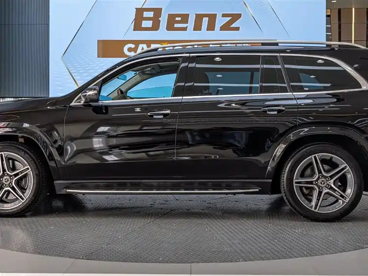 Mercedes-Benz GLS 2021 — фото 2