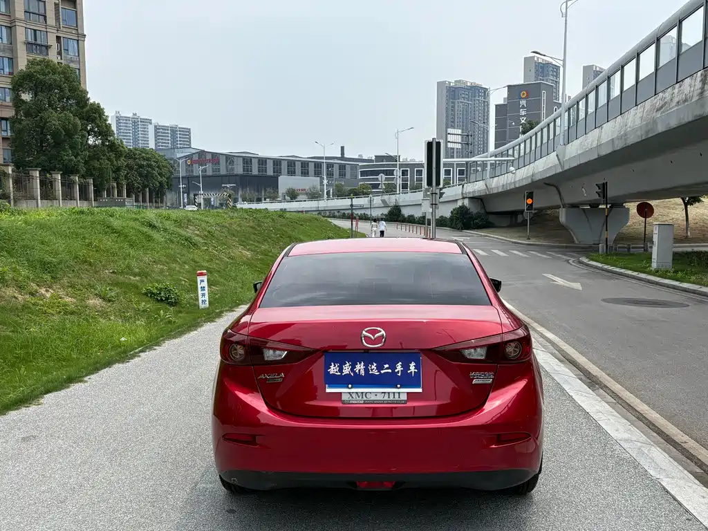 Mazda 3 Axela 2015 — фото 6