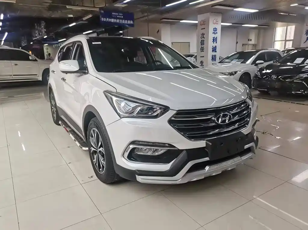 Hyundai Santa Fe 2017 — фото 3