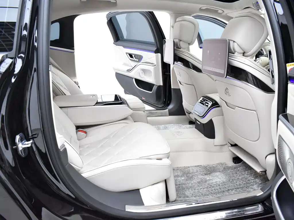 Mercedes-Benz Maybach S-Class 2026 — фото 14