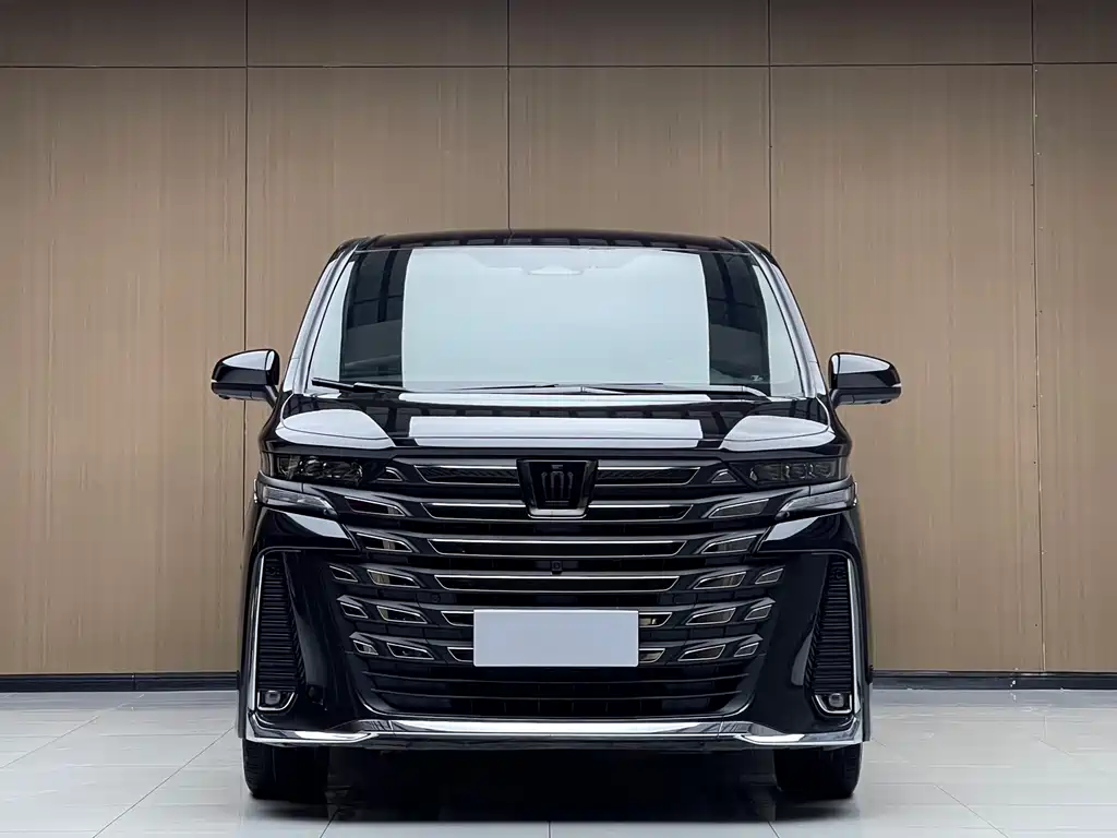 Toyota Vellfire 2023 — фото 2