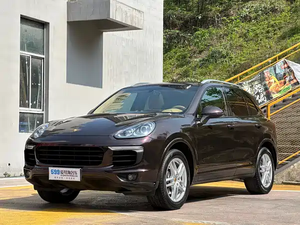 Porsche Cayenne 2016