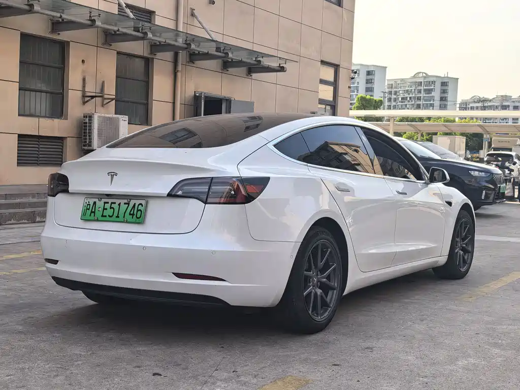 Tesla Model 3 2019 — фото 7