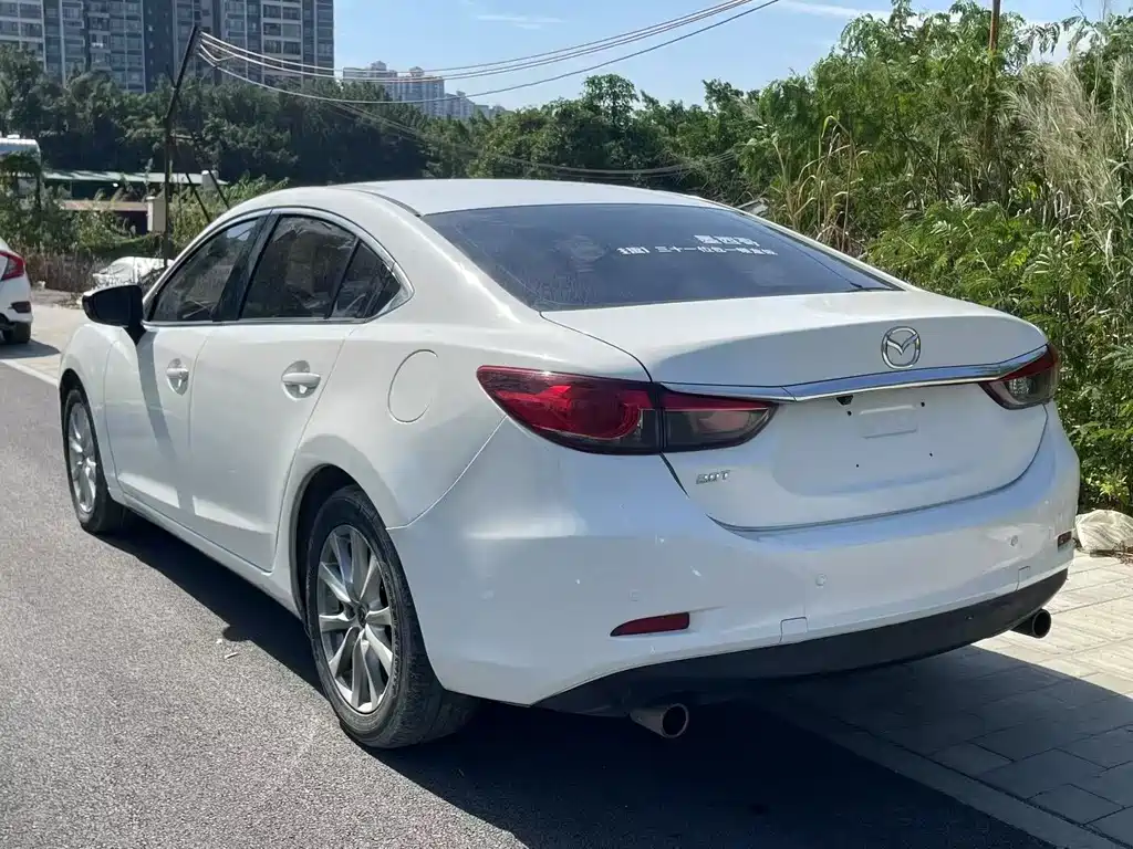 Mazda Atenza 2015