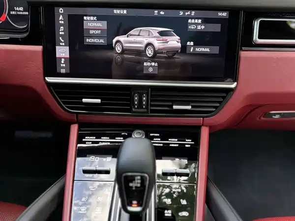 Porsche Cayenne 2019