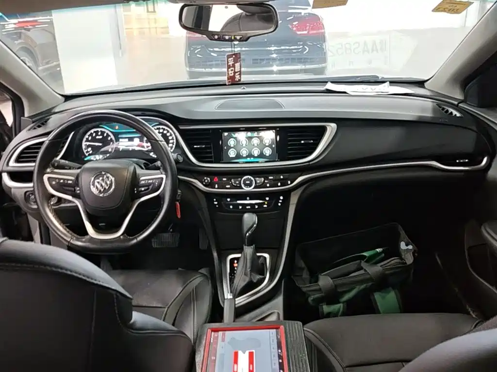 Buick Excelle 2019 — фото 10