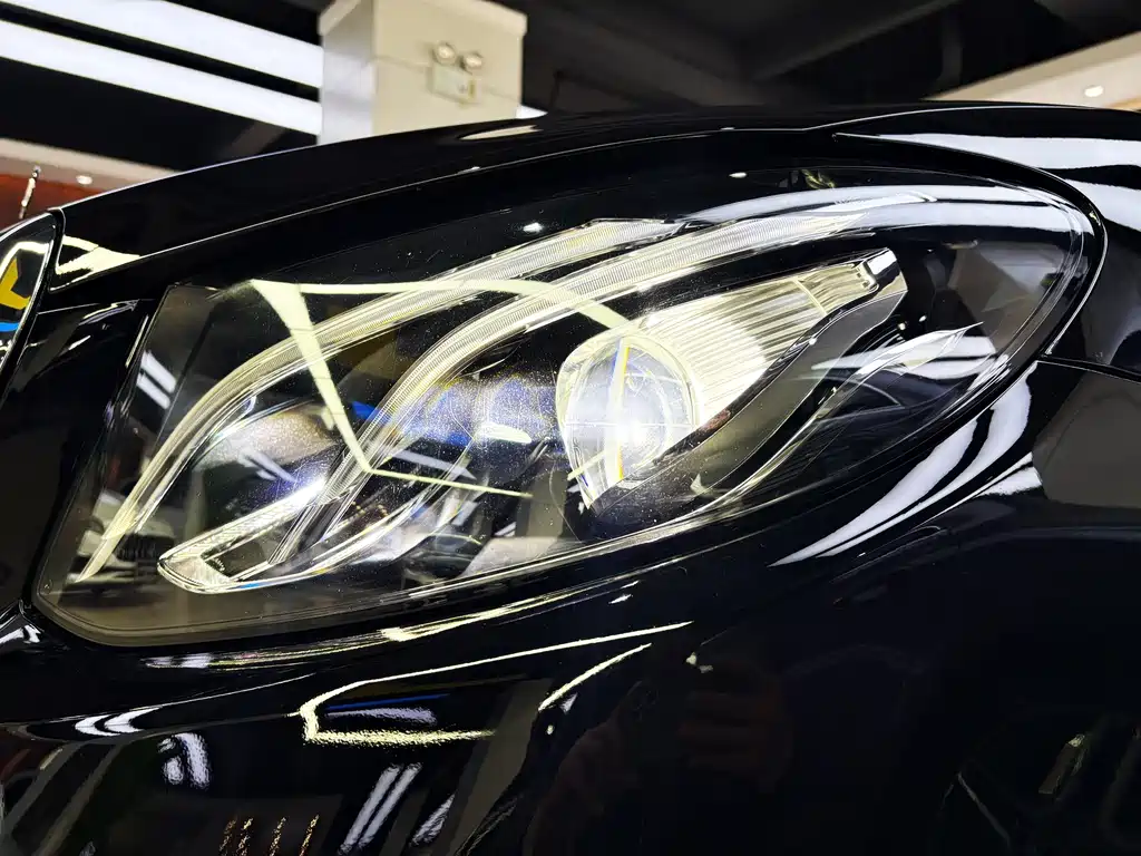 Mercedes-Benz E-Class 2018 — фото 14