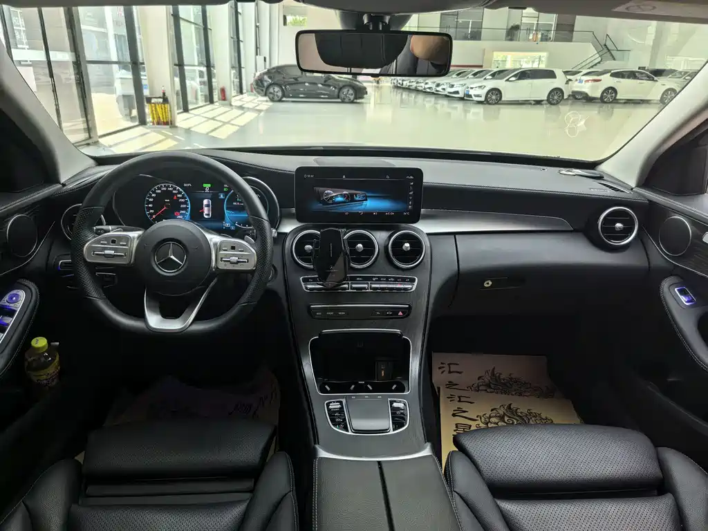 Mercedes-Benz C-Class 2021 — фото 12