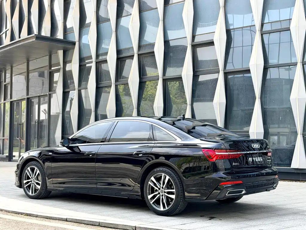 Audi A6L 2020 — фото 20