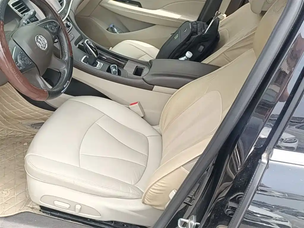 Buick LaCrosse 2017 — фото 15