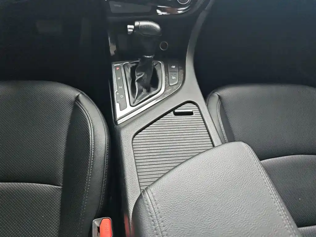 Kia K5 2015 — фото 14