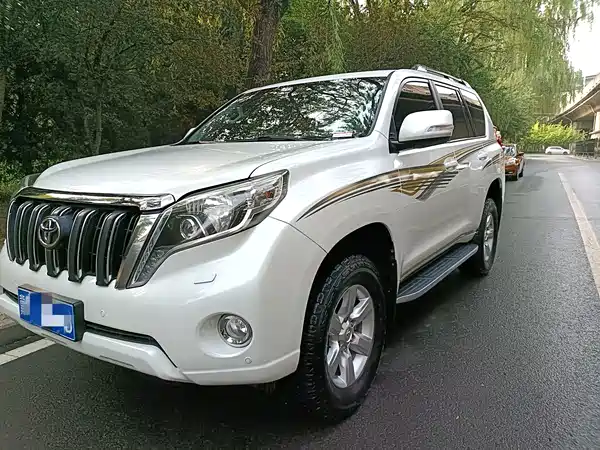Toyota Prado 2017
