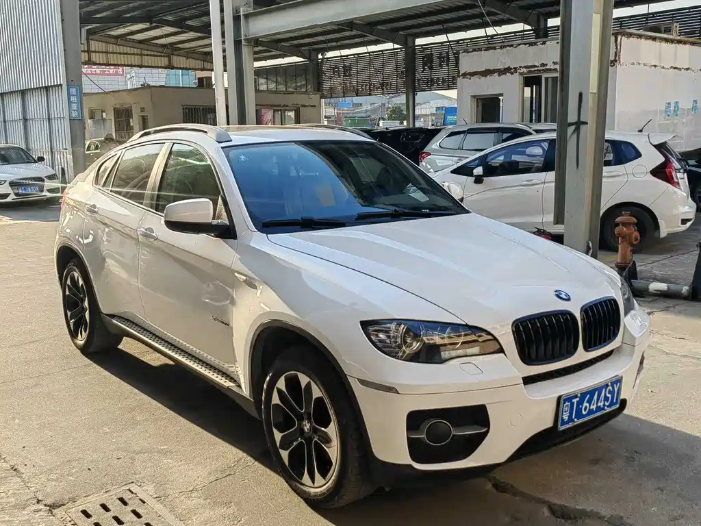 BMW X6 2012 — фото 5