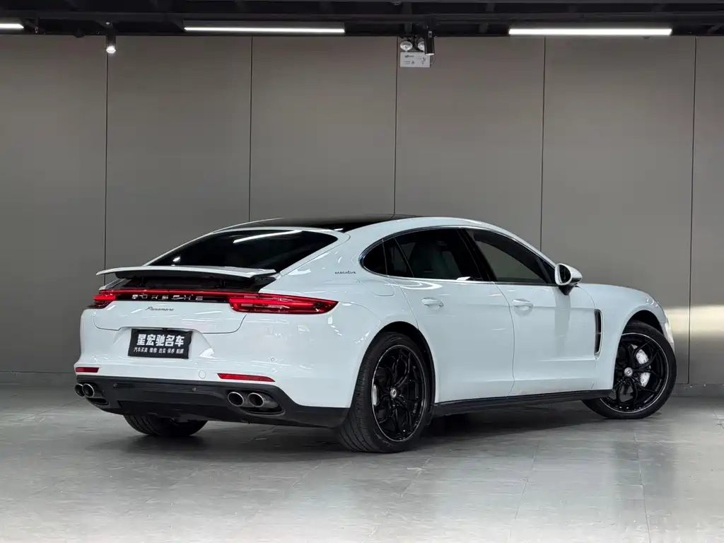 Porsche Panamera 2019 — фото 6