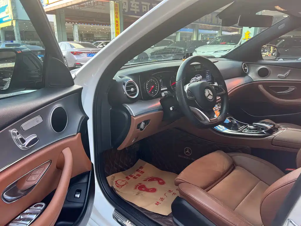 Mercedes-Benz E-Class 2018