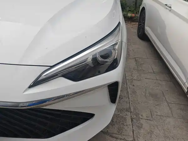 Roewe i5 2023