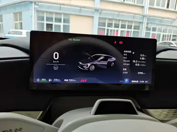 Buick Zhijing L7 2025