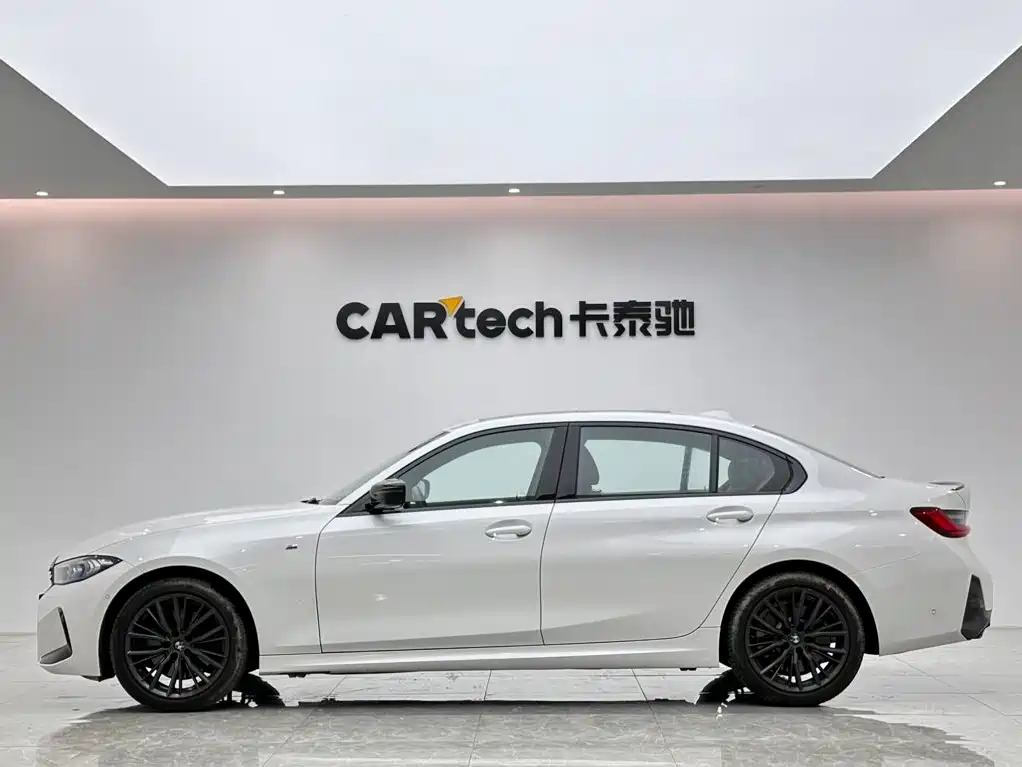 BMW 3 Series 2024