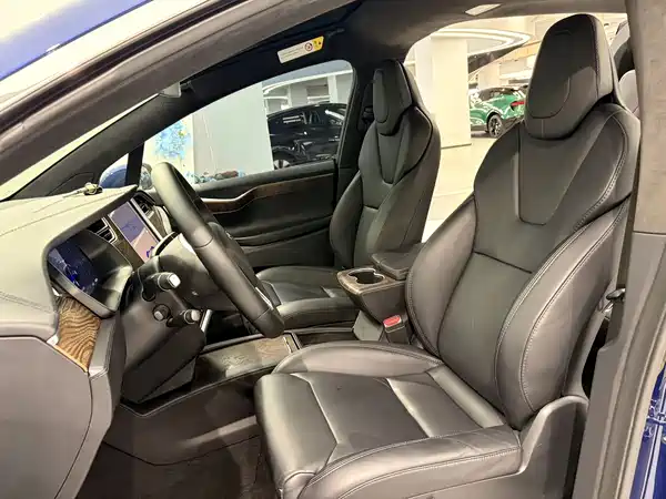 Tesla Model X 2017