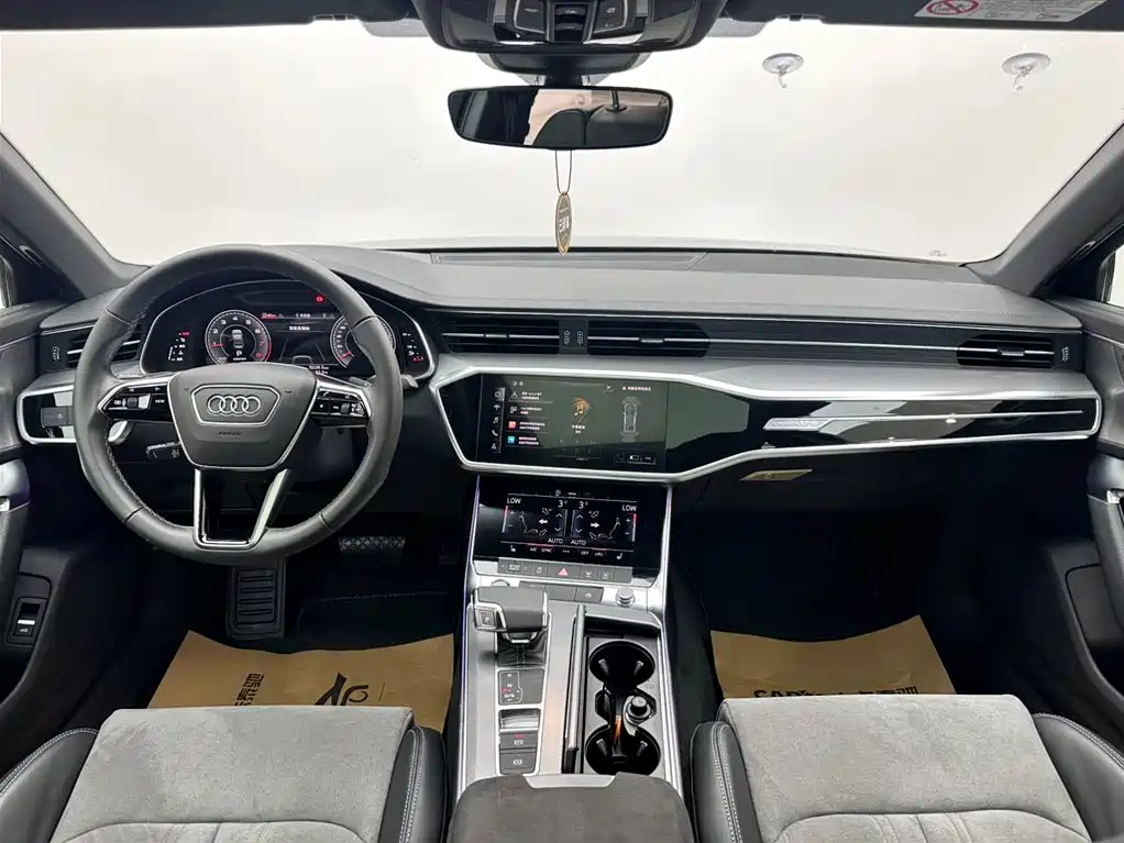 Audi A6L 2022 — фото 10