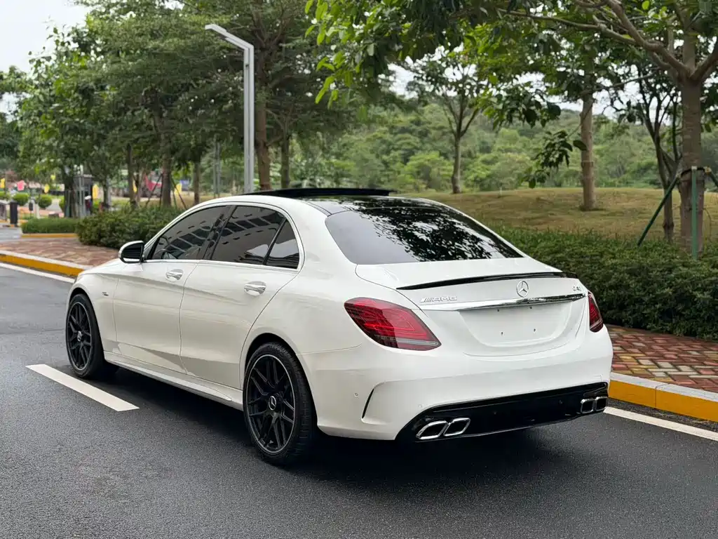 Mercedes-Benz C-Class 2019 — фото 14