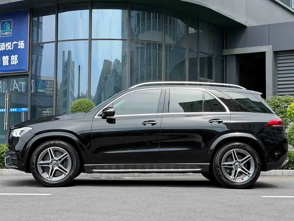 Mercedes-Benz GLE 2021