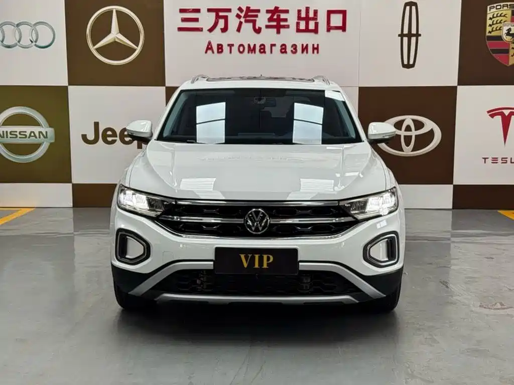 Volkswagen T-Roc 2024