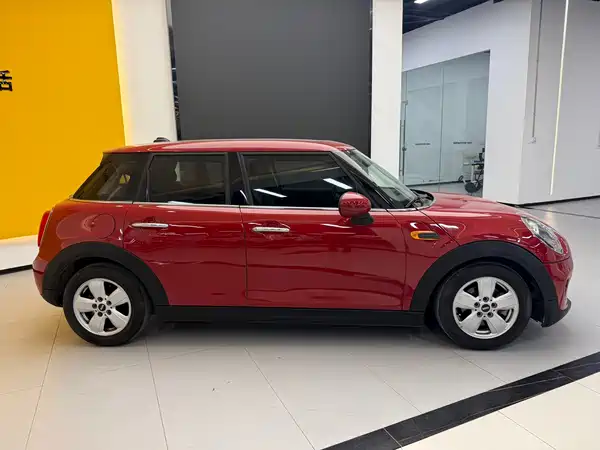 MINI 2016